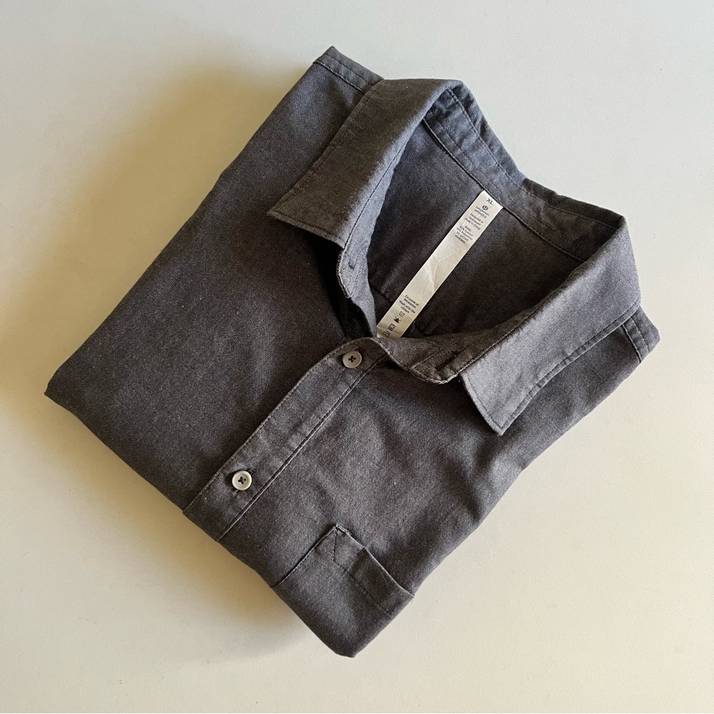 Lululemon Grey Button Front Long Sleeve Shirt Size XL